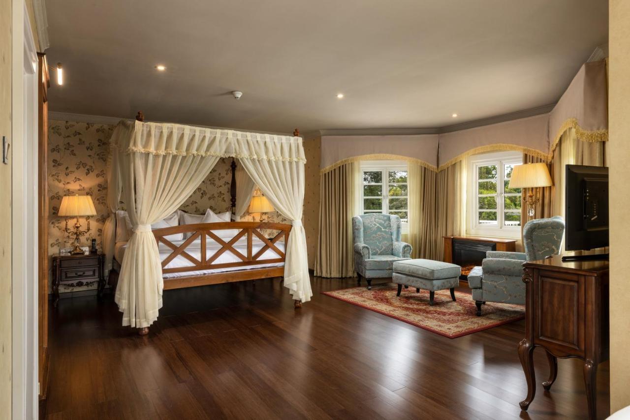 The Westbury Palace Nuwara Eliya Dış mekan fotoğraf